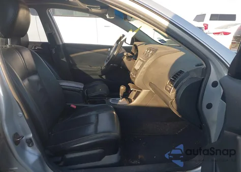 2010 Nissan Altima 3.5 Sr z USA, uszkodzony, nr VIN 1N4BL2AP7AC101081